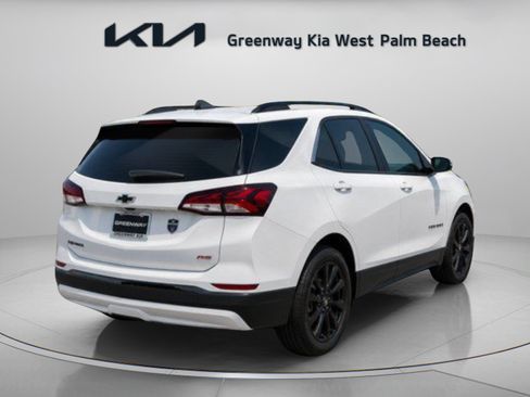 Used 2023 Chevrolet Equinox RS w/ RS Leather Package FWD image 7