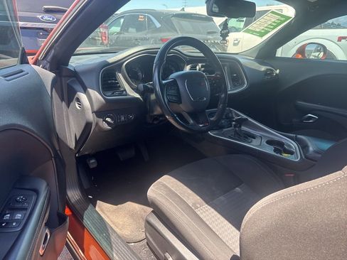 Used 2022 Dodge Challenger GT w/ Blacktop Package RWD image 5