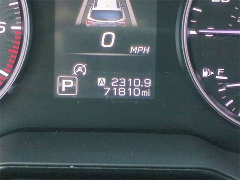 Used 2020 Subaru Outback Premium image 32