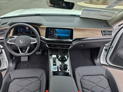 New 2026 Volkswagen Atlas SE AWD/4WD image 14