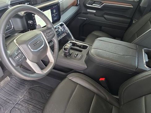 Used 2024 GMC Sierra 1500 Denali w/ Denali Reserve Package AWD/4WD image 9