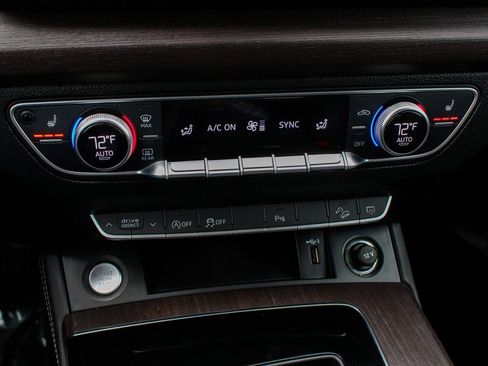 Used 2021 Audi Q5 2.0T Premium Plus w/ Premium Plus Package image 21