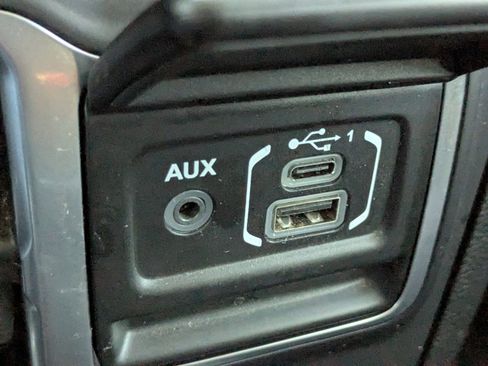 Used 2021 Jeep Gladiator Mojave image 26