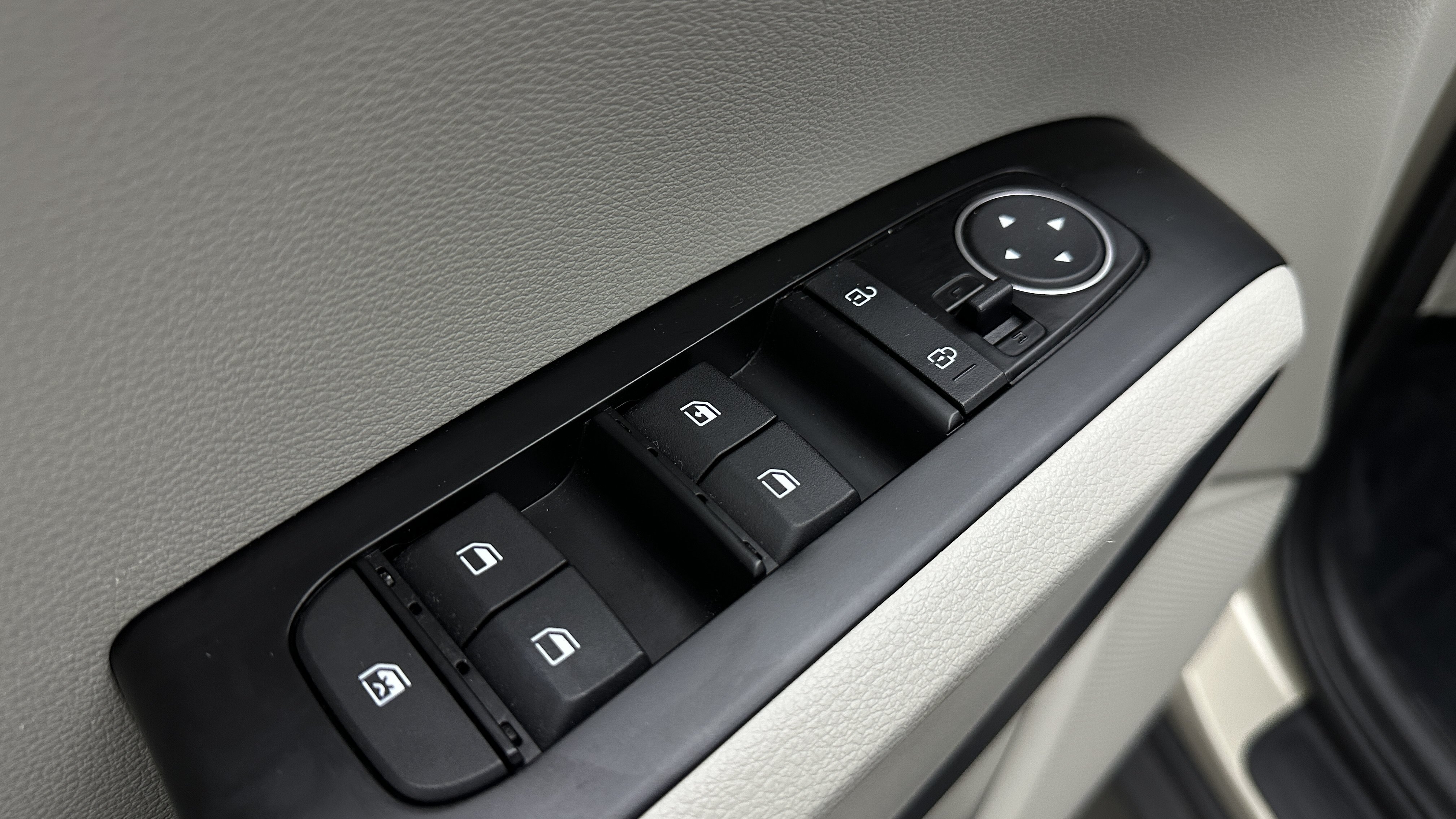Used 2020 Kia Soul EX FWD image 13