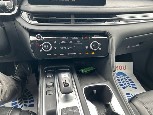 Used 2023 INFINITI QX60 Sensory w/ Vision Package image 18