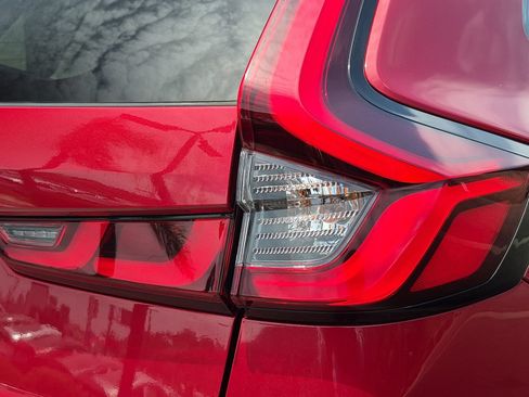 Used 2023 Honda CR-V EX image 11