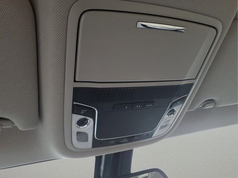 Certified 2018 Honda Clarity Plug-In Hybrid image 27