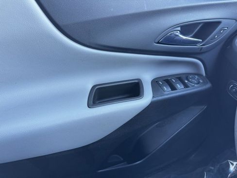 Certified 2023 Chevrolet Equinox LT image 30