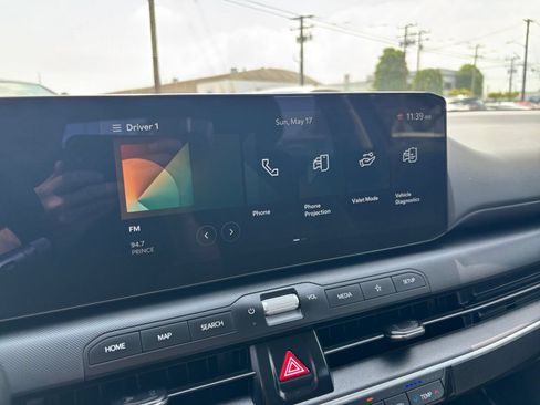 Used 2025 Kia K4 FWD image 21