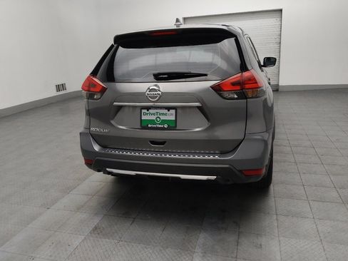 Used 2017 Nissan Rogue S image 7