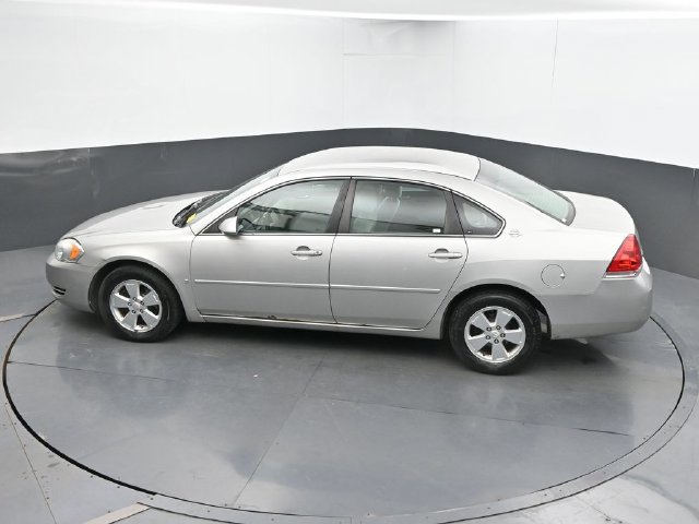 Used 2008 Chevrolet Impala LT FWD image 34