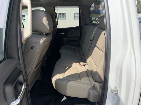 Used 2014 GMC Sierra 1500 SLT w/ SLT Preferred Package AWD/4WD image 12
