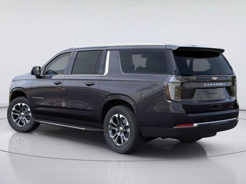 New 2026 Chevrolet Suburban LT w/ Comfort Package AWD/4WD image 3