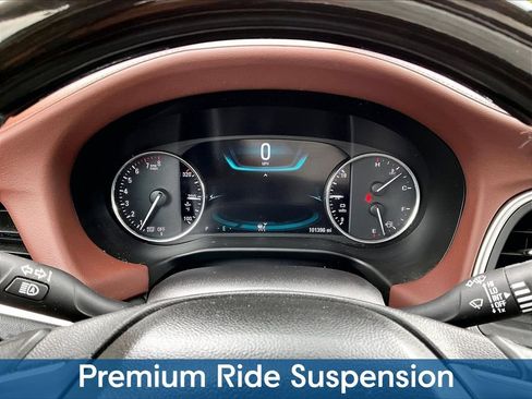 Used 2018 Buick Enclave Avenir w/ Avenir Technology Package AWD/4WD image 17