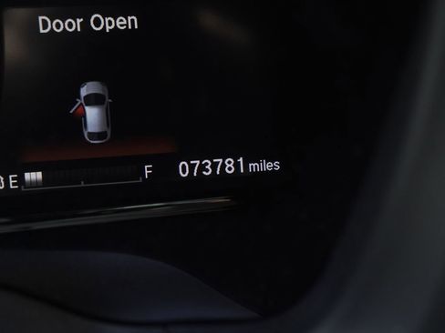 Used 2019 Honda HR-V EX-L image 12