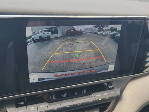 Used 2025 Toyota Camry SE w/ Multimedia Upgrade Package FWD image 17