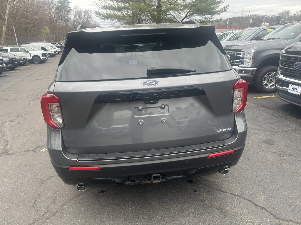 Used 2023 Ford Explorer ST-Line w/ Class IV Trailer Tow Package AWD/4WD image 6