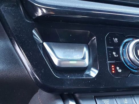 Used 2024 GMC Sierra 3500 AT4 w/ AT4 Premium Plus Package image 25