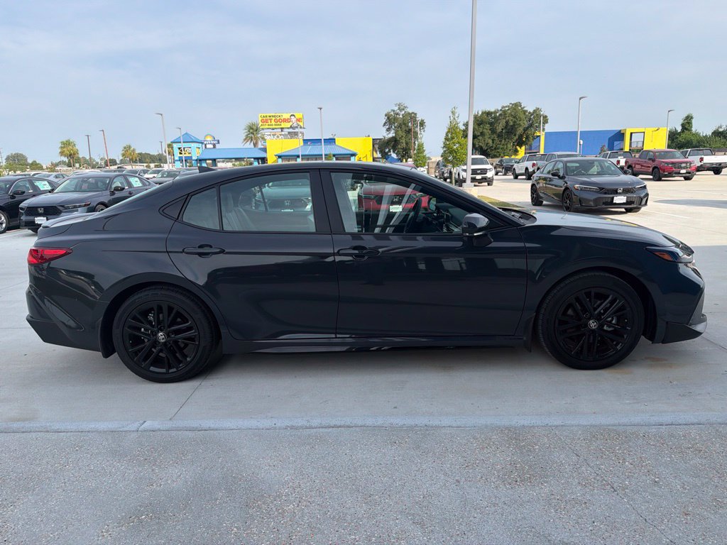 Used 2026 Toyota Camry SE w/ Multimedia Upgrade Package FWD image 4