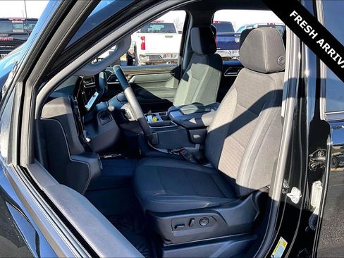 Used 2025 Chevrolet Silverado 1500 RST image 21