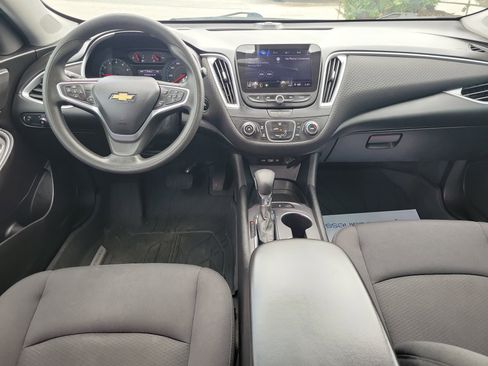 Used 2023 Chevrolet Malibu LS FWD image 13