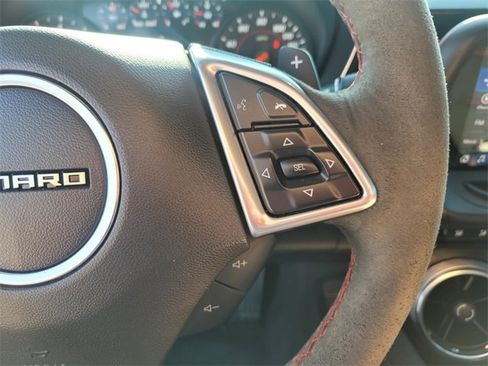 Certified 2022 Chevrolet Camaro ZL1 image 24
