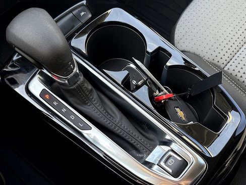 Used 2024 Chevrolet Trax LT w/ Driver Confidence Package image 24