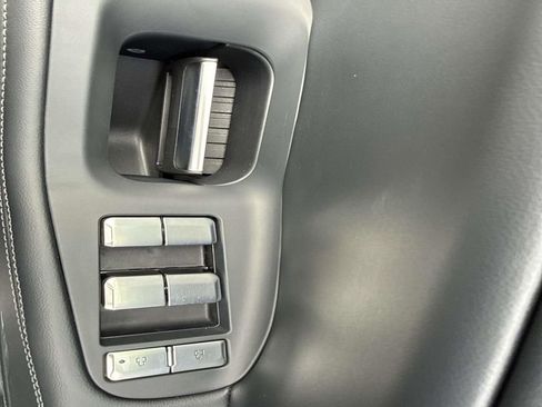 New 2025 Lincoln Navigator Reserve image 22