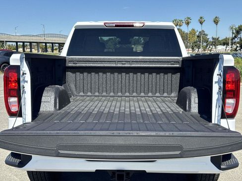 New 2026 GMC Sierra 1500 Pro w/ Graphite Edition RWD image 25
