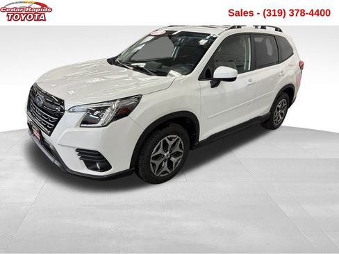 Used 2024 Subaru Forester Premium w/ POP Package 3 image 9