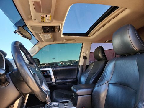 Used 2013 Toyota 4Runner Limited image 12