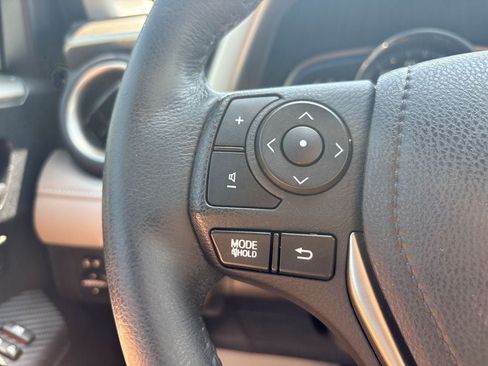 Used 2015 Toyota RAV4 Limited w/ Technology Package AWD/4WD image 22