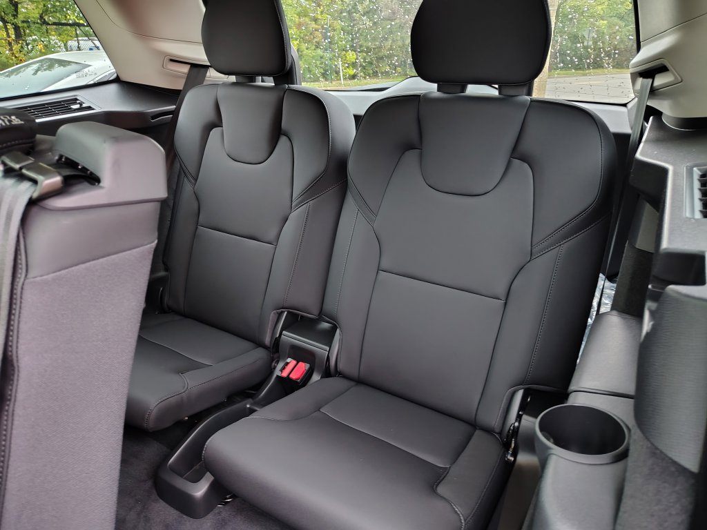 New 2027 Volvo XC90 B5 Core AWD/4WD image 24