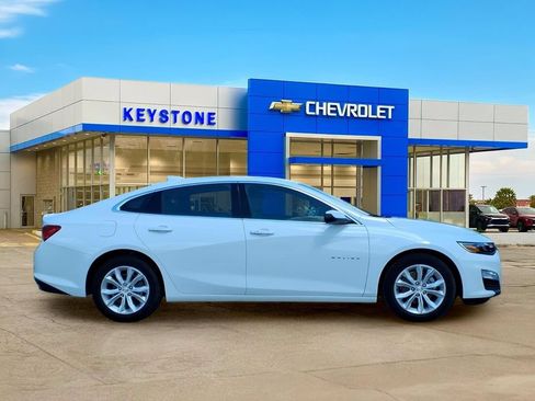Used 2024 Chevrolet Malibu LT FWD image 8