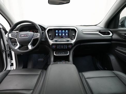 Certified 2023 GMC Acadia SLT w/ Elevation Edition image 5