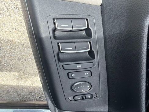Used 2025 Honda CR-V EX-L image 19