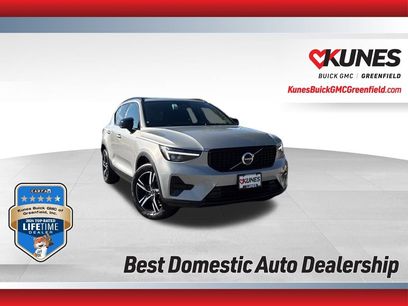 Used 2024 Volvo XC40 B5 Core