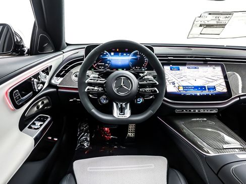 New 2026 Mercedes-Benz E 53 AMG AMG E 53 E image 4