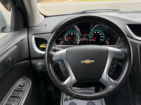 Used 2016 Chevrolet Traverse LT AWD/4WD image 21