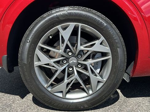 Used 2023 Genesis GV70 2.5T w/ Select Package image 11