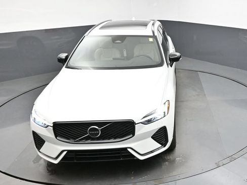 New 2026 Volvo XC60 B5 Plus w/ Protection Package Premier AWD/4WD image 45