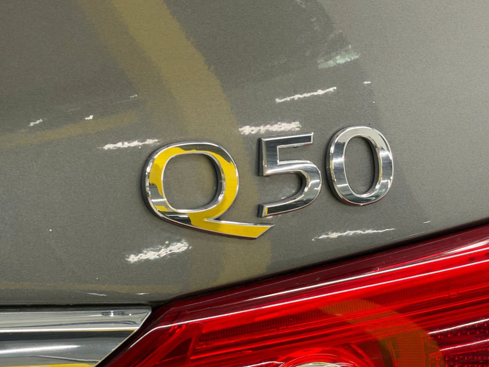 Used 2015 INFINITI Q50 Premium w/ Navigation Package AWD/4WD image 15