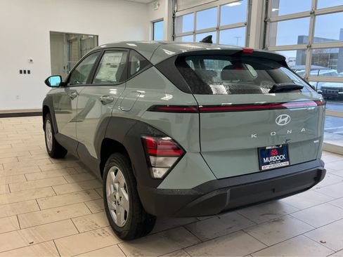 New 2026 Hyundai Kona SE image 10