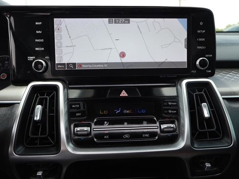 Used 2023 Kia Sorento S w/ Panoramic Sunroof Package FWD image 14