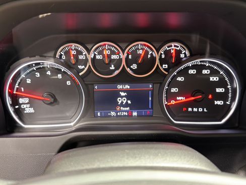 Used 2022 Chevrolet Silverado 1500 LT w/ Bed Protection Package AWD/4WD image 19