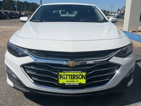 Used 2024 Chevrolet Malibu LT FWD image 3