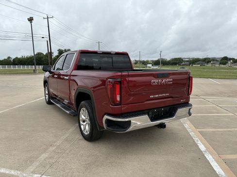 Used 2019 GMC Sierra 1500 SLT RWD image 3