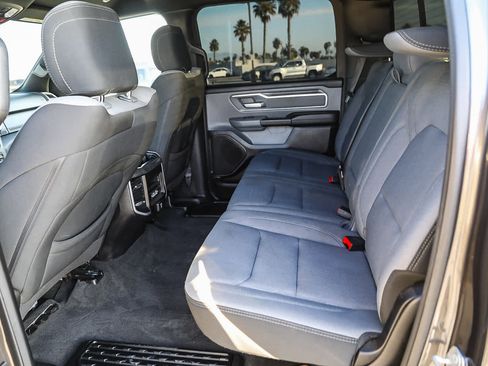 Used 2021 RAM 1500 Big Horn image 17