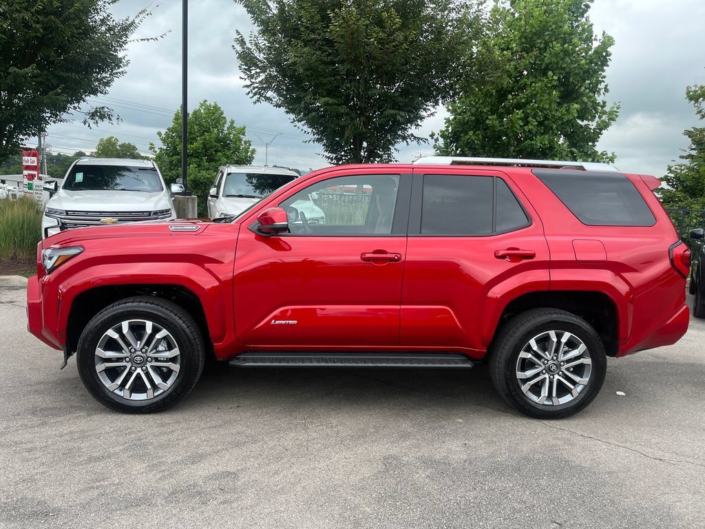 Used 2026 Toyota 4Runner Limited AWD/4WD image 5