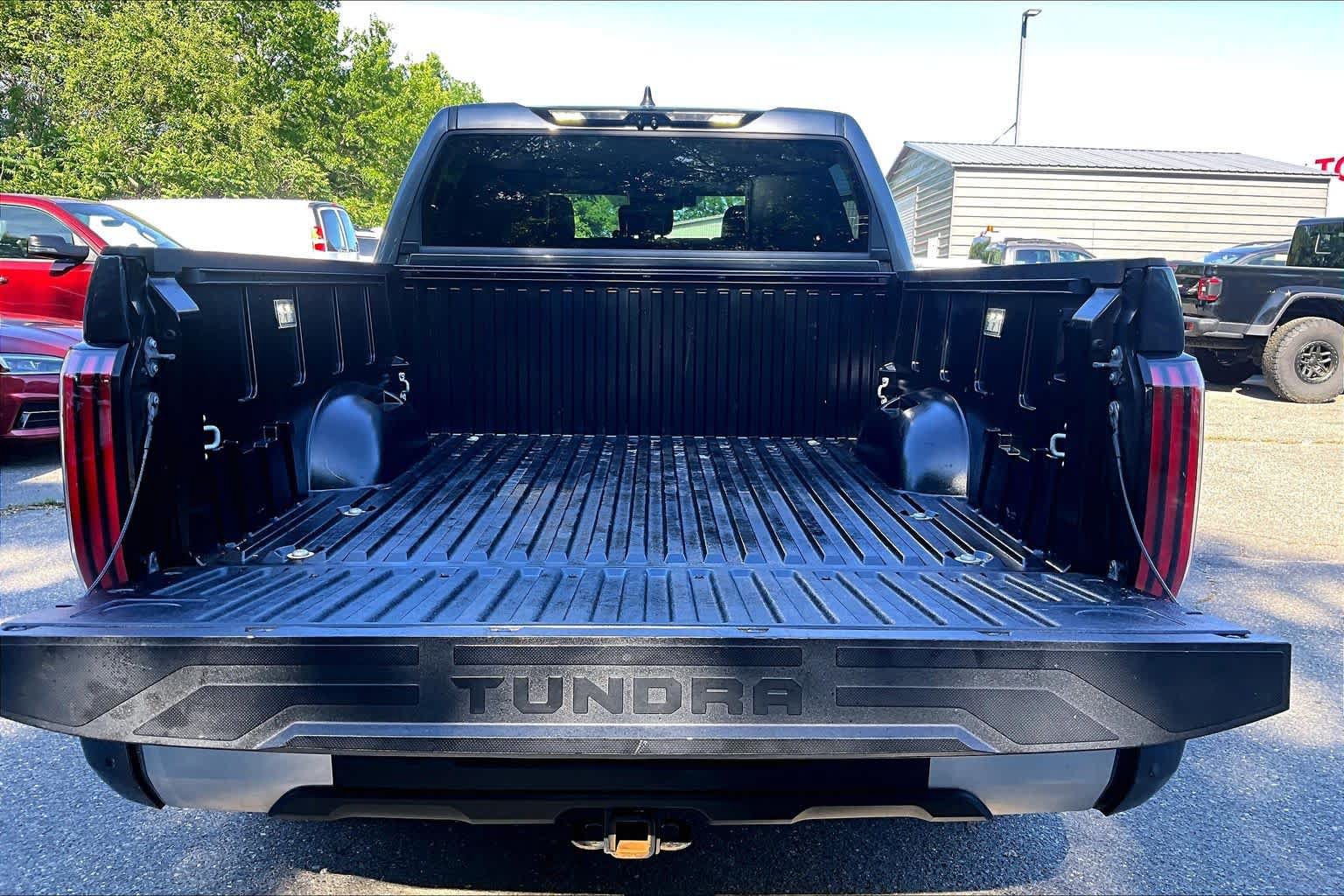 Used 2024 Toyota Tundra Limited AWD/4WD image 59